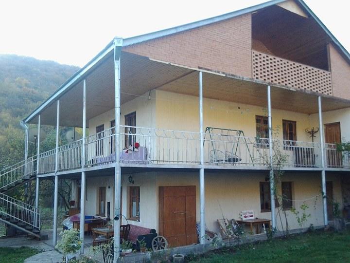 Marine'S Guest House Ananuri Esterno foto